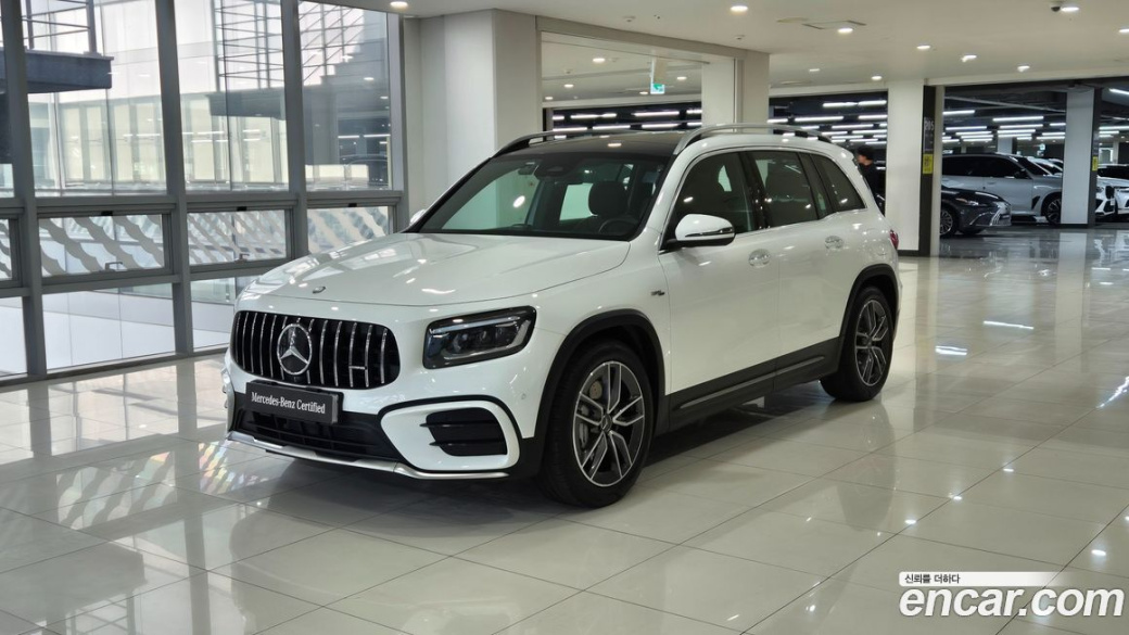 Mercedes-Benz GLB-Class AMG GLB35 4MATIC, 2025