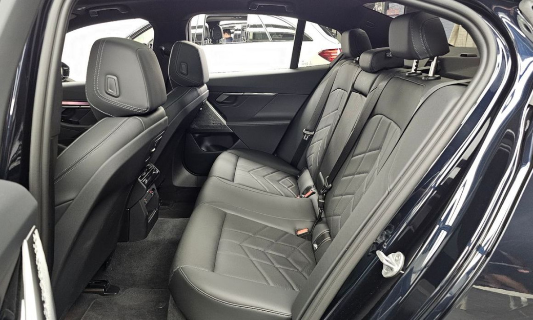 BMW 5-Series 520i M Sport, 2026