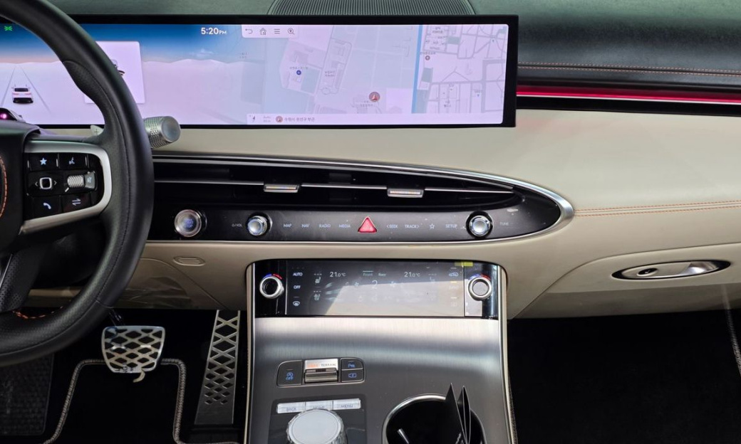 Genesis GV70 2.5T Gasoline AWD, 2025