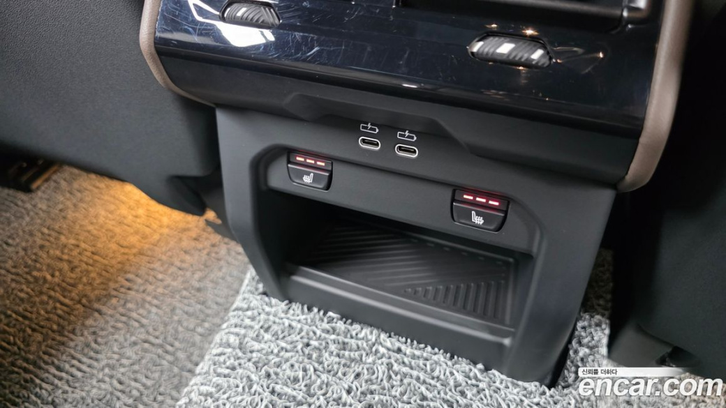 BMW 5-Series 520i M Sport, 2025