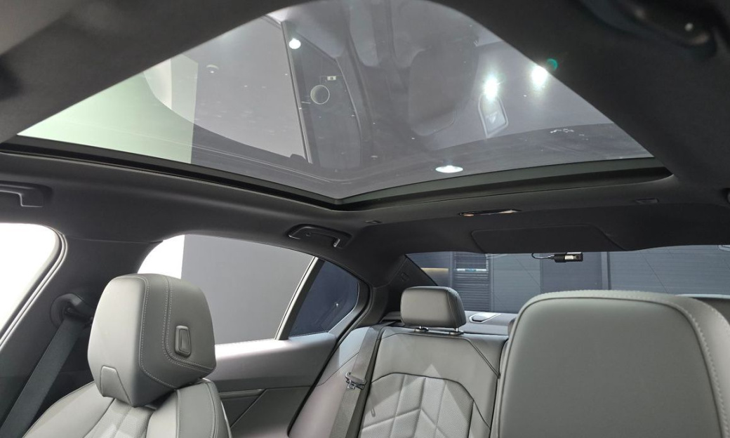 BMW 5-Series 520i M Sport, 2026