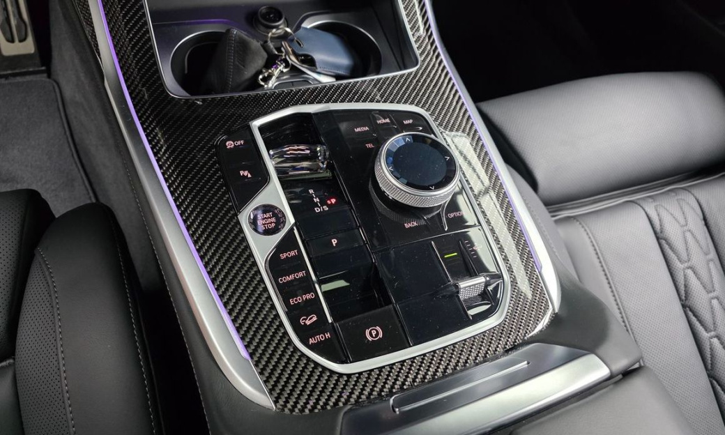 BMW X7 M60i xDrive M sport 6STR, 2025