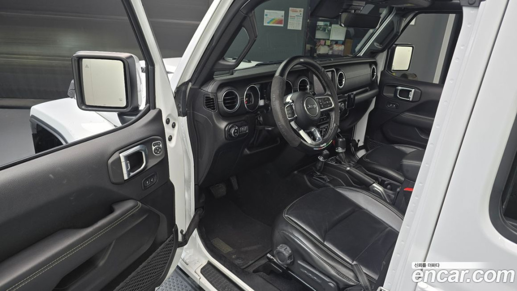 Jeep Wrangler 2.0 Overland Power Top 4Door, 2022