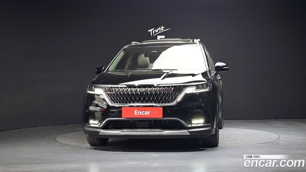 Kia Carnival 9-Seater Noblesse, 2023