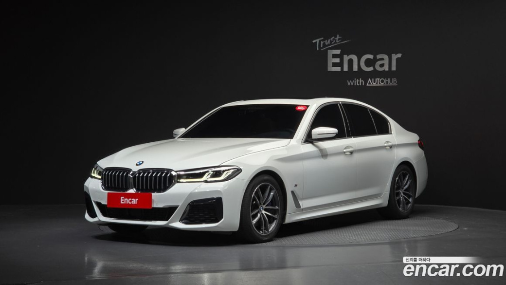 BMW 5-Series 520i M Sport, 2022