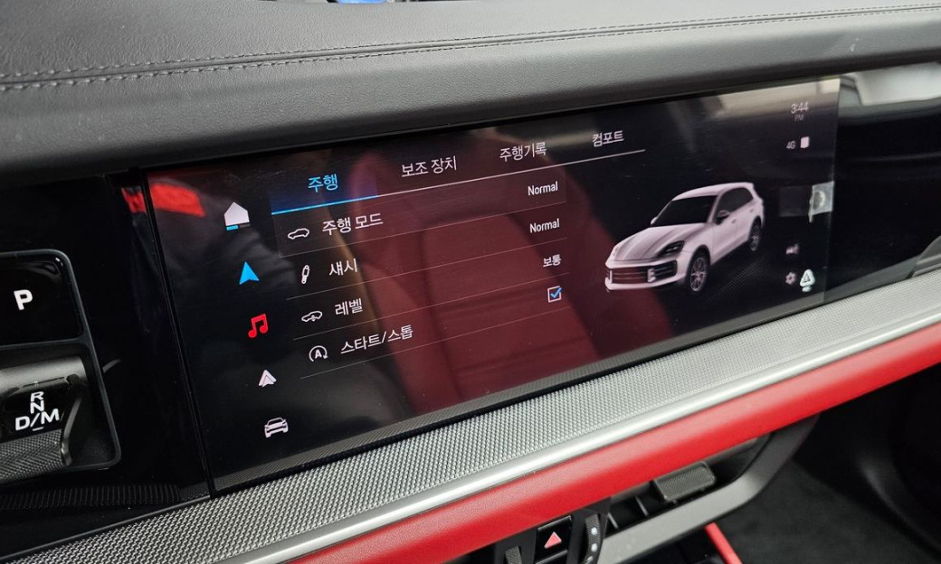 Porsche Cayenne 3.0, 2024