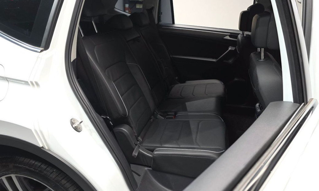 Volkswagen Tiguan 2.0 TSI Prestige, 2023