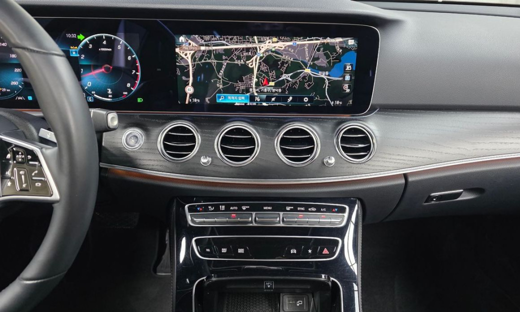 Mercedes-Benz E-Class E250 Avantgarde, 2023