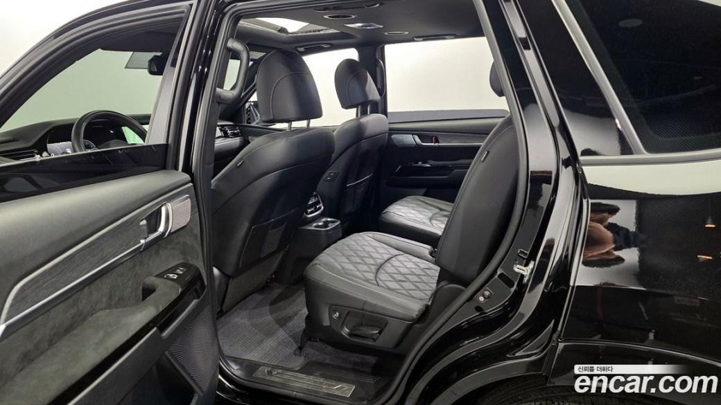Kia Mohave Diesel 3.0 4WD 6-Seater, 2023