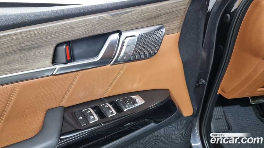 Kia Mohave Diesel 3.0 4WD 7-Seater, 2022