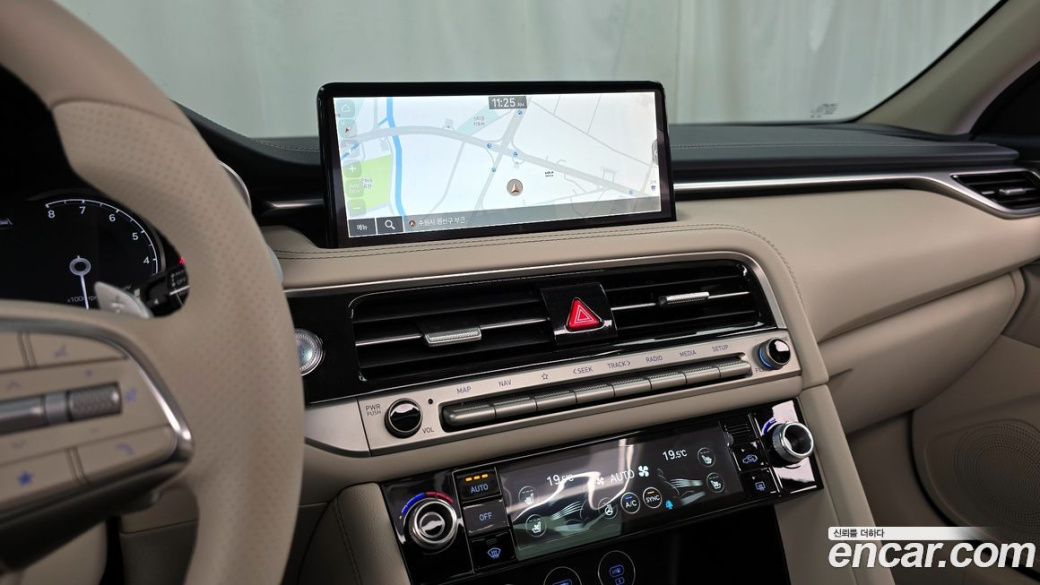 Genesis G70 Gasoline 2.5T 2WD, 2025