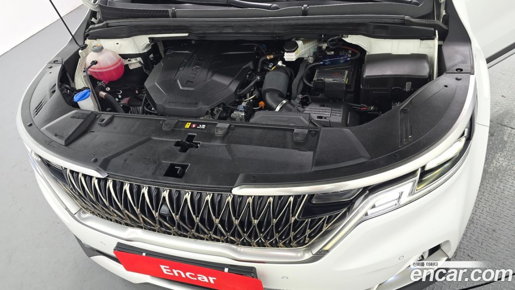 Kia Carnival 9-Seater Noblesse, 2023