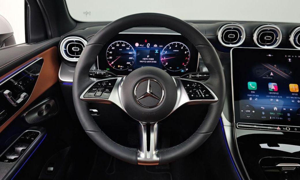 Mercedes-Benz GLC-Class GLC 300 4MATIC Avantgarde, 2025