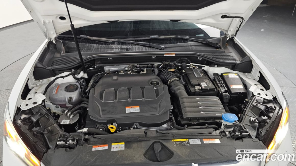 Audi Q2 35 TDI Premium, 2023