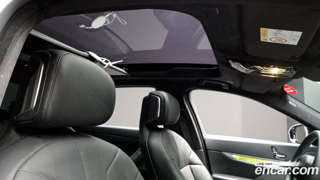BMW 7-Series 740i sDrive M Sport, 2023