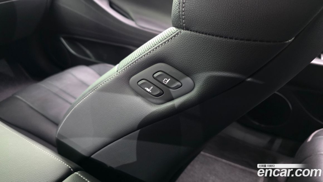 Genesis G80 Gasoline 2.5 Turbo AWD, 2022
