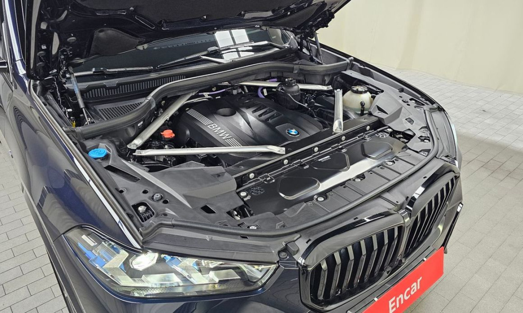 BMW X5 xDrive 40i M Sport, 2025