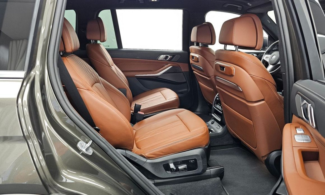 BMW X7 xDrive 40i M Sport 6STR, 2025