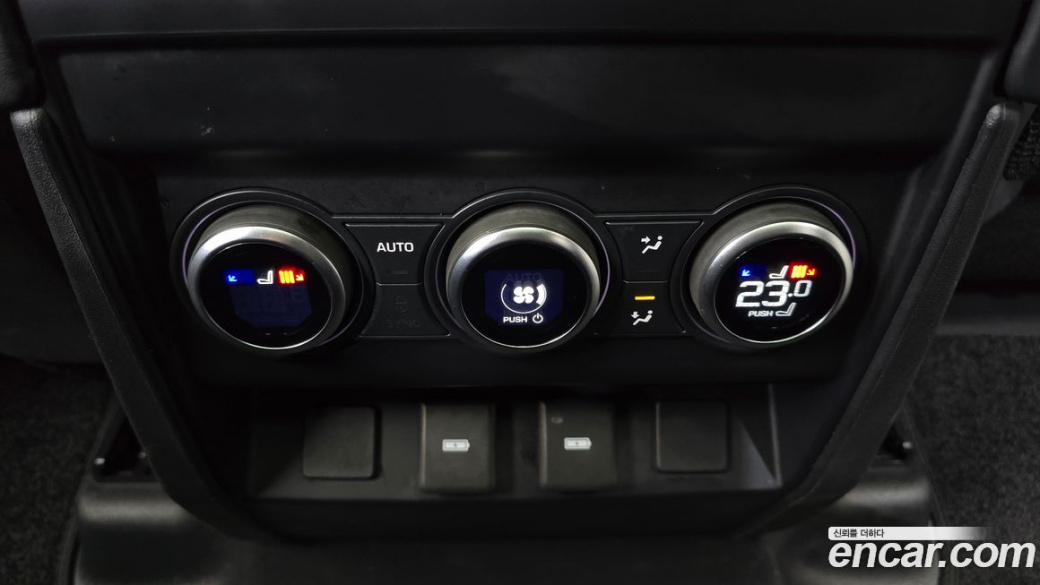 Land Rover Defender 130 D300 X-Dynamic HSE, 2024