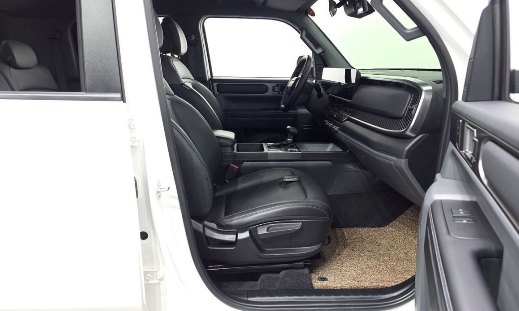 Kia Tasman 2.5T Gasoline 4WD, 2026