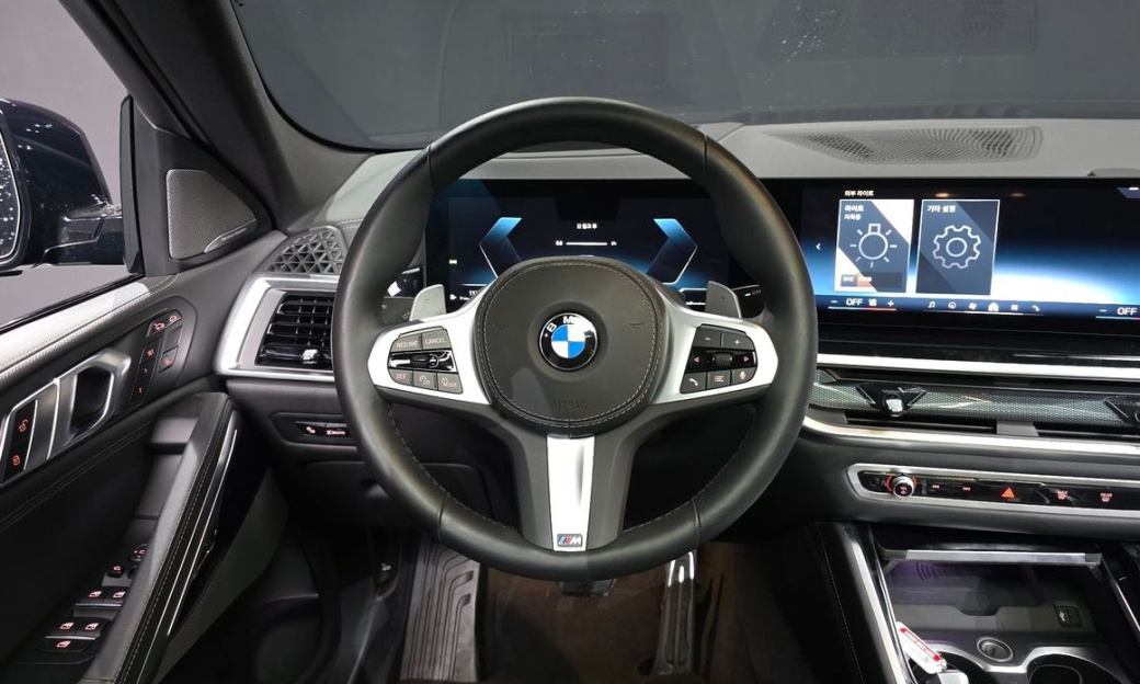 BMW X6 xDrive40d M Sport Pro, 2025