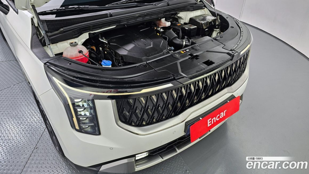 Kia Carnival 7-Seater Noblesse, 2024