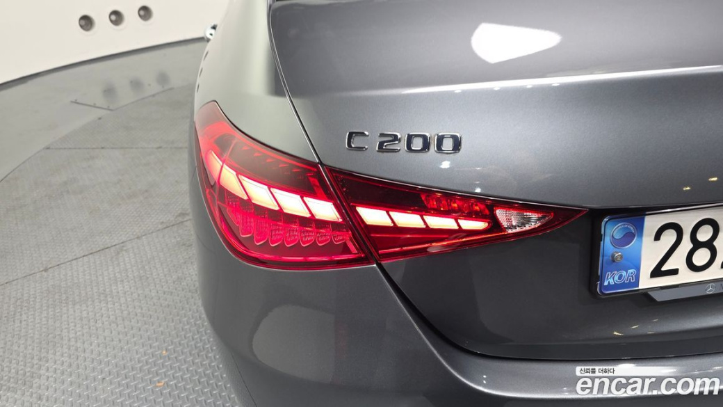 Mercedes-Benz C-Class C200 4MATIC Avantgarde, 2022