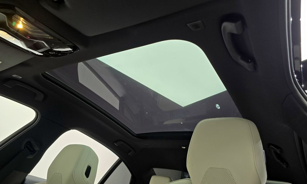 BMW 5-Series 520i M Sport, 2025