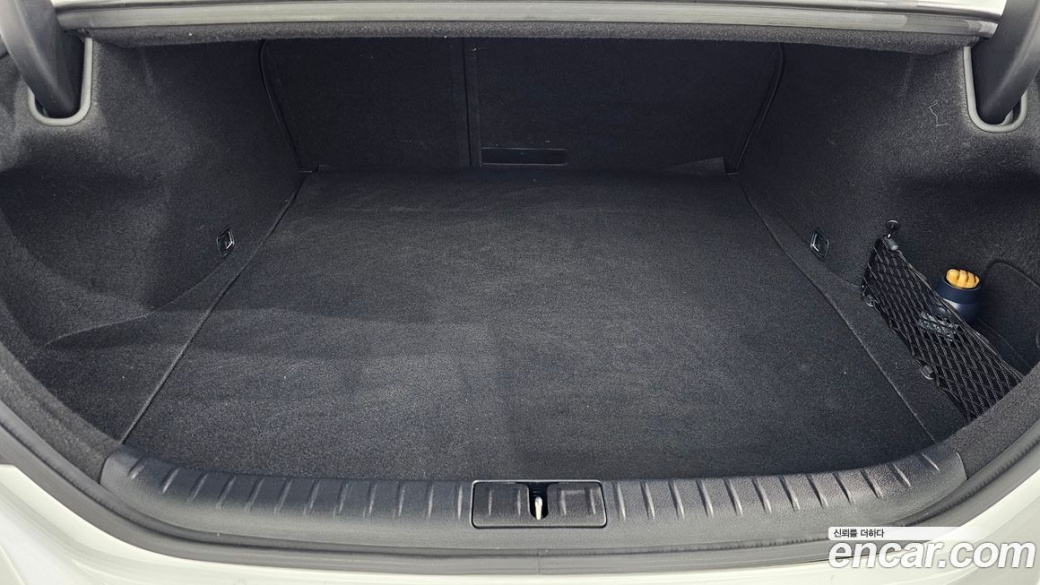 Genesis G70 Gasoline 2.0T 4WD, 2022
