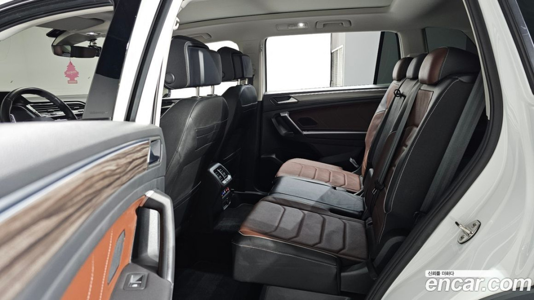 Volkswagen Tiguan 2.0 TSI Prestige, 2023