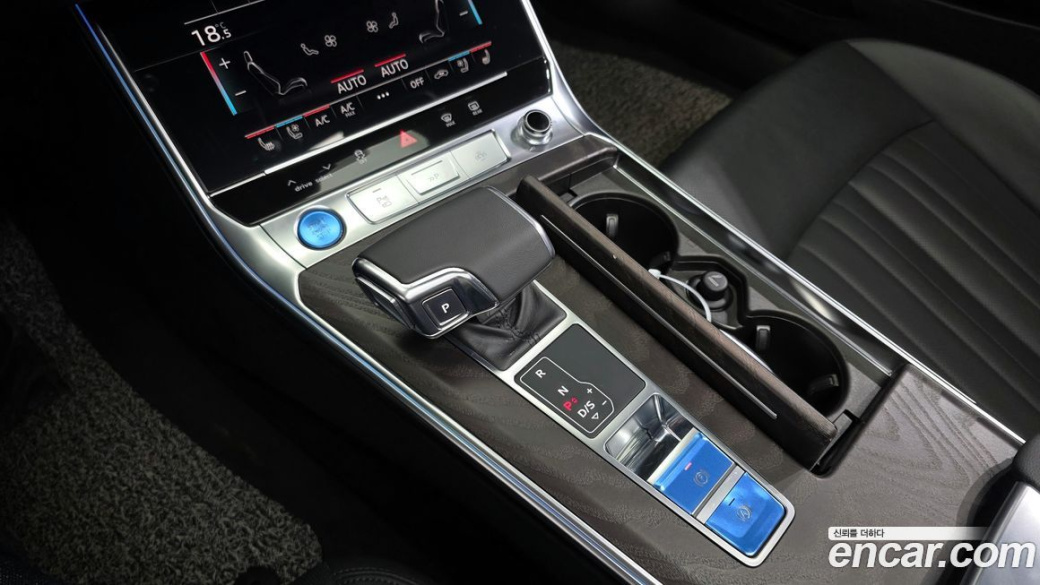 Audi A6 45 TFSI Quattro Premium, 2023
