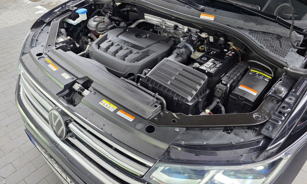 Volkswagen Tiguan 2.0 TSI Prestige, 2024