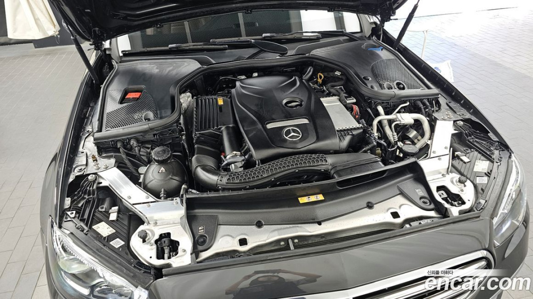 Mercedes-Benz E-Class E250 Exclusive, 2023