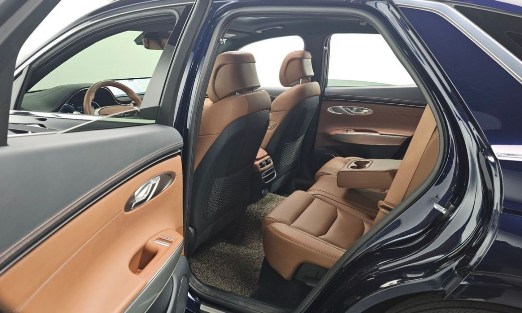 Genesis GV70 2.5T Gasoline 2WD, 2024