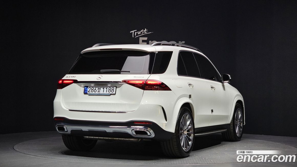 Mercedes-Benz GLE-Class GLE450 4MATIC, 2025