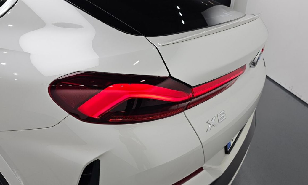 BMW X6 xDrive40i M Sport, 2023