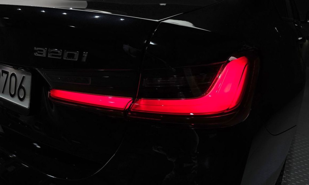 BMW 3-Series 320i M Sport, 2024