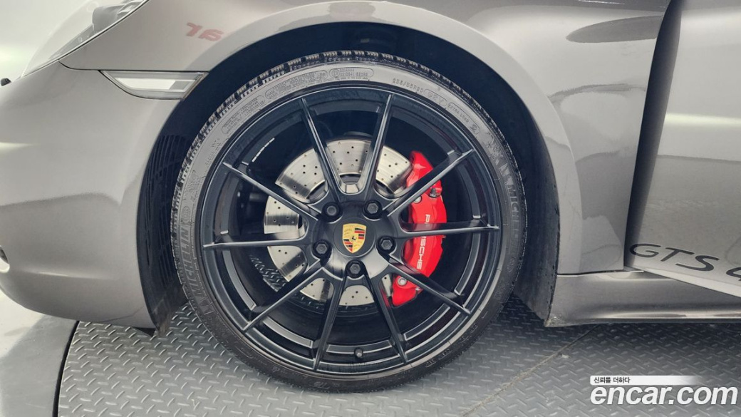 Porsche 718 4.0 GTS, 2022