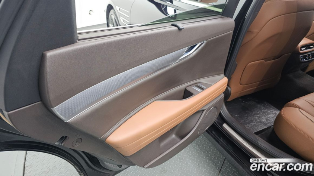 Genesis G80 Gasoline 2.5 Turbo AWD, 2022