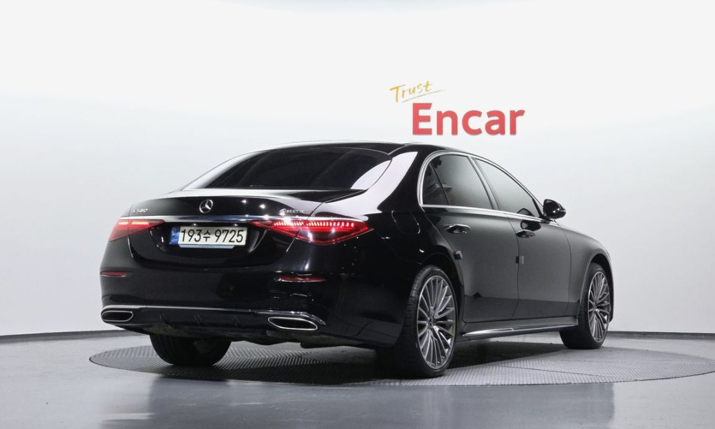 Mercedes-Benz S-Class S500L 4MATIC, 2024
