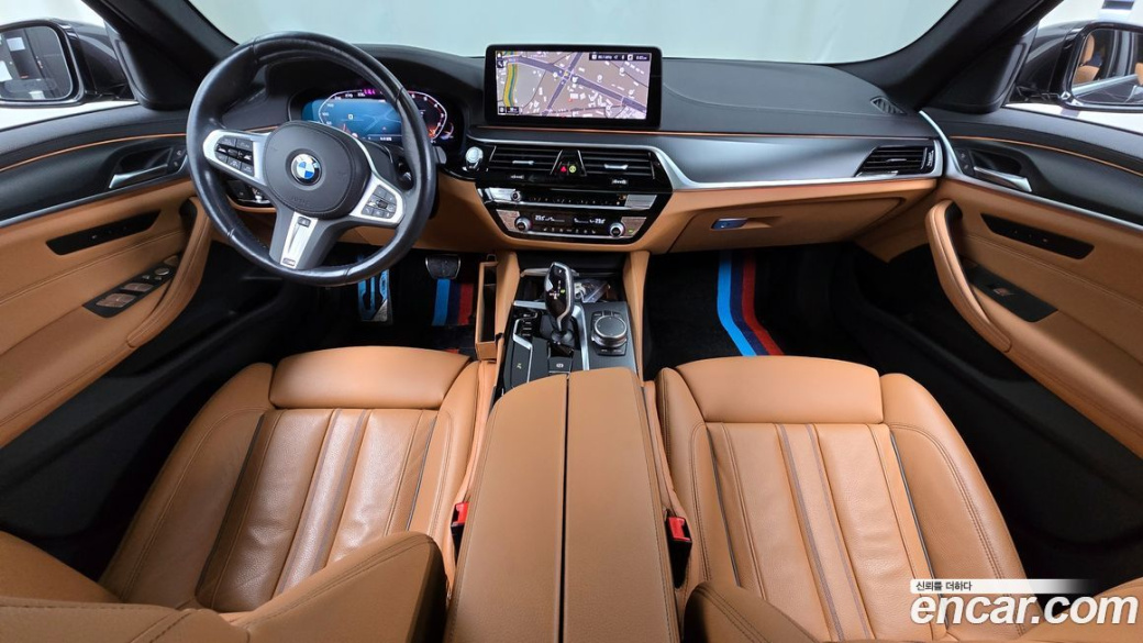 BMW 5-Series 520i M Sport, 2022