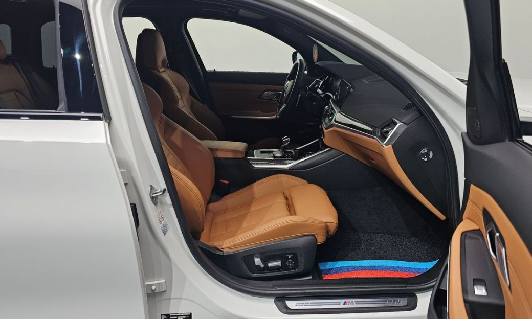 BMW 3-Series M340i xDrive Touring Performance, 2022