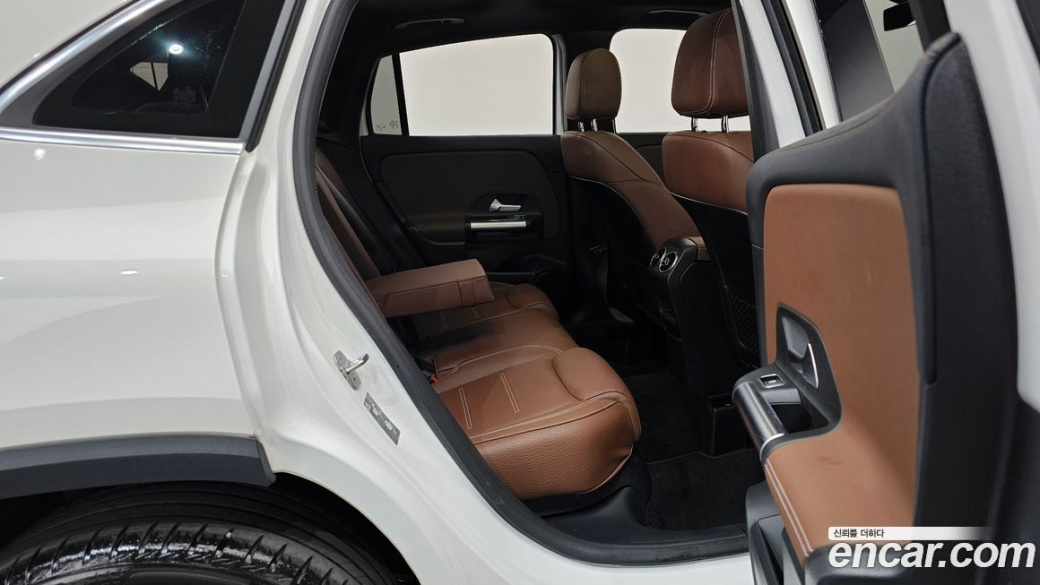 Mercedes-Benz GLA-Class GLA250 4MATIC, 2023