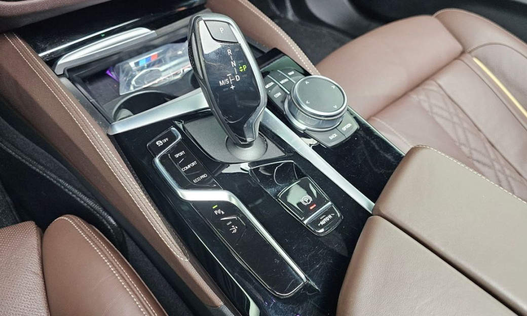 BMW Gran Turismo 630i xDrive M Sport, 2022