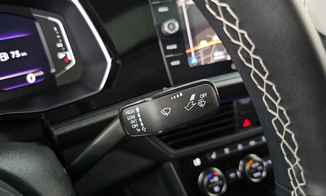 Volkswagen Jetta 1.5 TSI Prestige, 2023