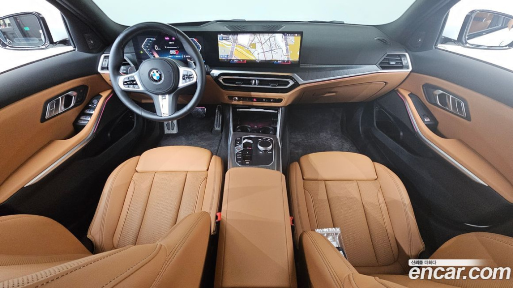 BMW 3-Series 320i M Sport, 2023