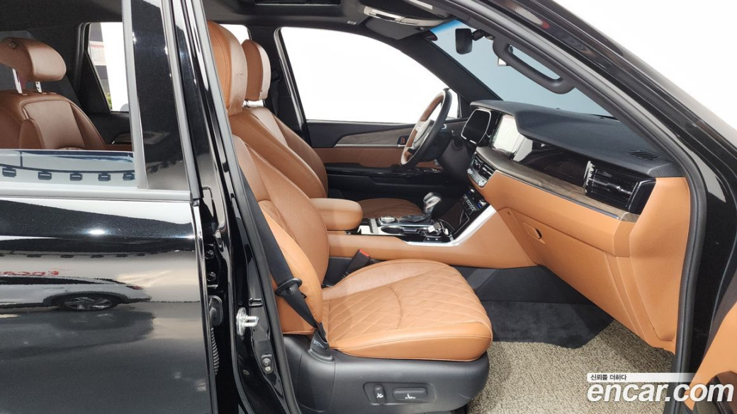 Kia Mohave Diesel 3.0 4WD 6-Seater, 2022