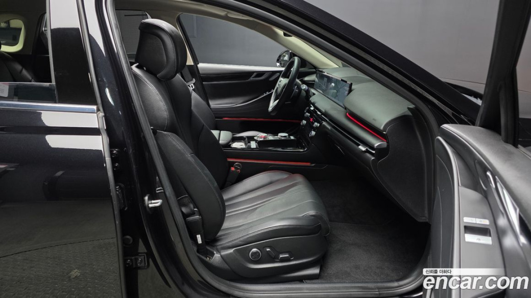 Genesis G80 Gasoline 2.5 Turbo AWD, 2025