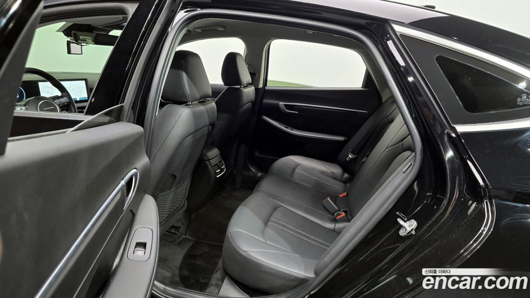 Hyundai Sonata 2.0, 2024