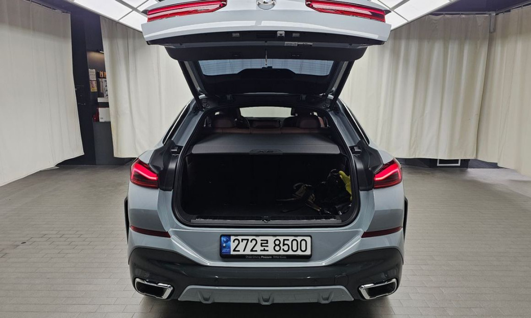 BMW X6 xDrive40i M Sport, 2024